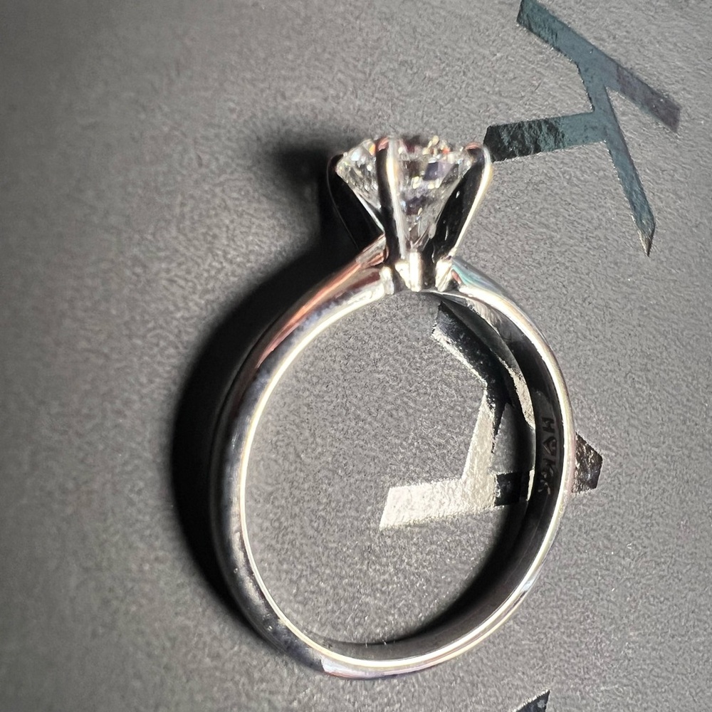 Full carat, genuine diamond, 14k white gold engagement ring